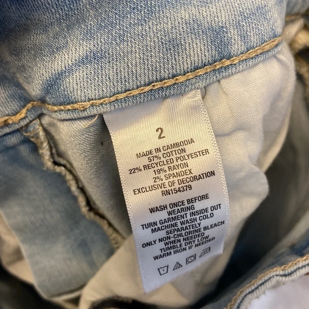 Aeropostale High Rise Midi Shorts Size 2 - Picture 7 of 8